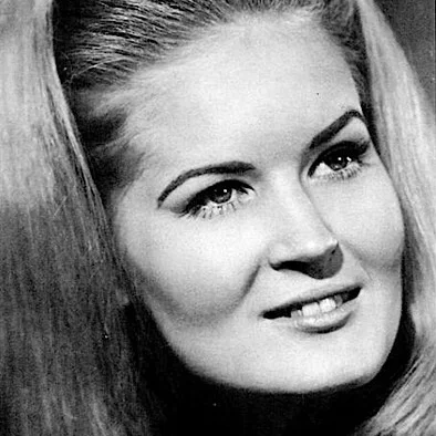 Lynn Anderson