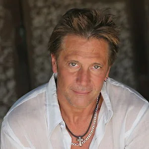 Robin Olson